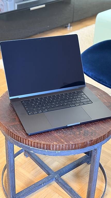 Apple Notebook: MACBOOK PRO M3 Max 16", 36GB, 97% Batterie – Usato da Binz venduto da bastekk