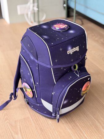 Schulranzen Ergobag lila mit Pferdemotiv guter Zustand