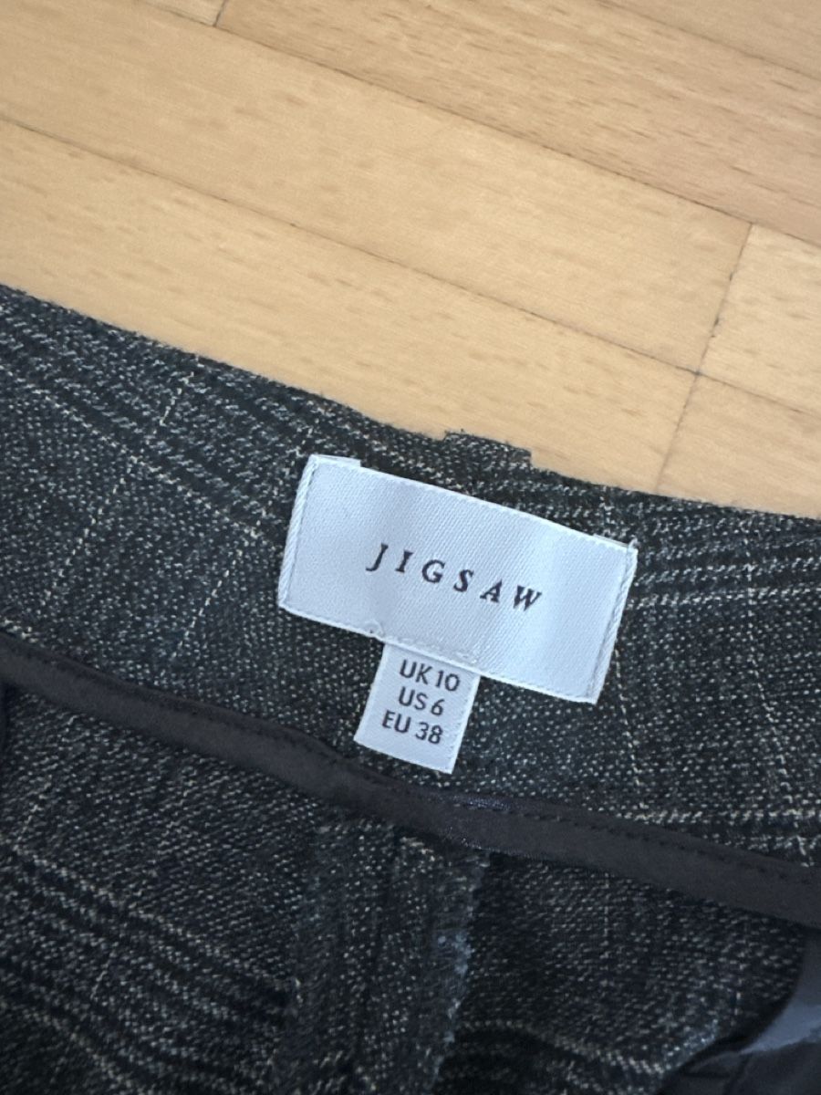 Pantaloni: Damen Hose Jigsaw - Grösse 38 – Usato da Zürich venduto da KrisZH 4