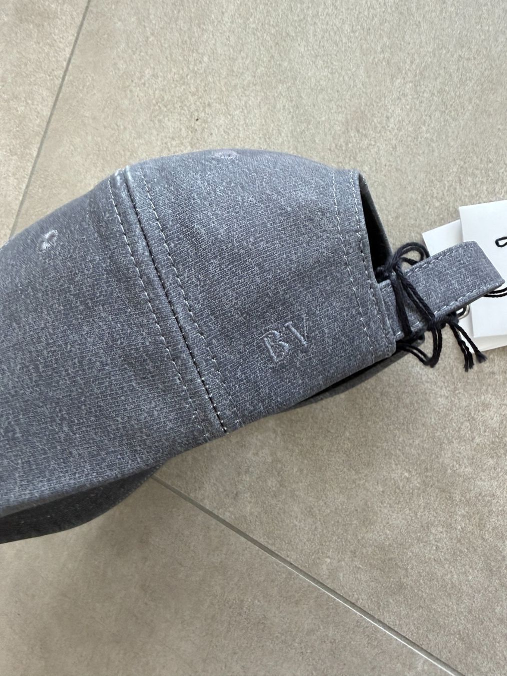 Bottega Veneta Copricapi, berretti & cappellini: New leather hat Bottega Veneta – Nuovo e nell'imballaggio originale da Lugano venduto da juledo 6