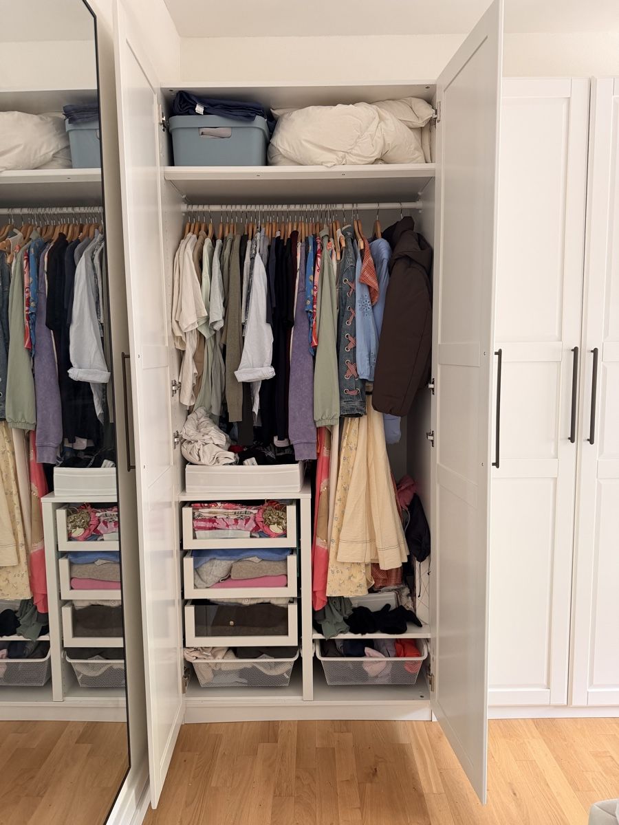 Ikea Armoires: IKEA PAX with LED Lighting – D'occasion à Zürich par mar_h7x7 5