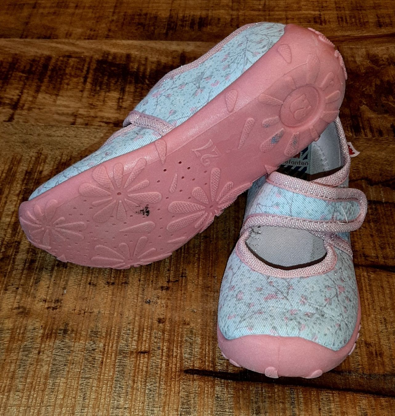 Elefanten Schuhe für Mädchen: Elefanten Hausschuhe Gr.27 – Gebraucht aus Wiler b. Utzenstorf von ryan81 1