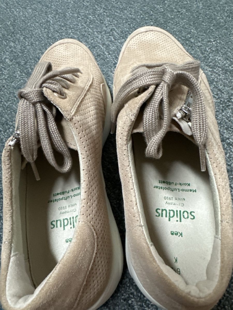 Scarpe da donna: Solidus Halbschuhe Gr 39.5 neu – Nuovo e nell'imballaggio originale da Baltschieder venduto da YmroBe 1