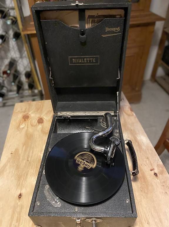 Giradischi: gramophone vintage – Usato da Peney-le-jorat venduto da ale_ql5f 2