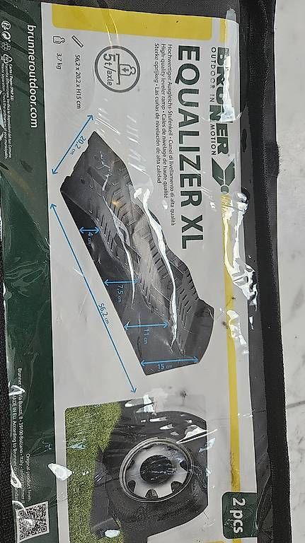 Altri accessori per camping: Brunner Equalizer XL Radkeile  2 Stück – Usato da Engelburg venduto da schotti02 1