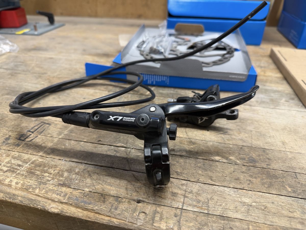 Shimano Pezzi di ricambio: Shimano Scheibenbremsen Set  – Usato da Zermatt venduto da mpower431 4