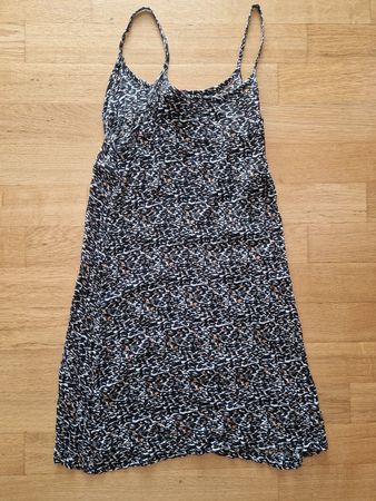 Robe d'été légère imprimé taille 14ans