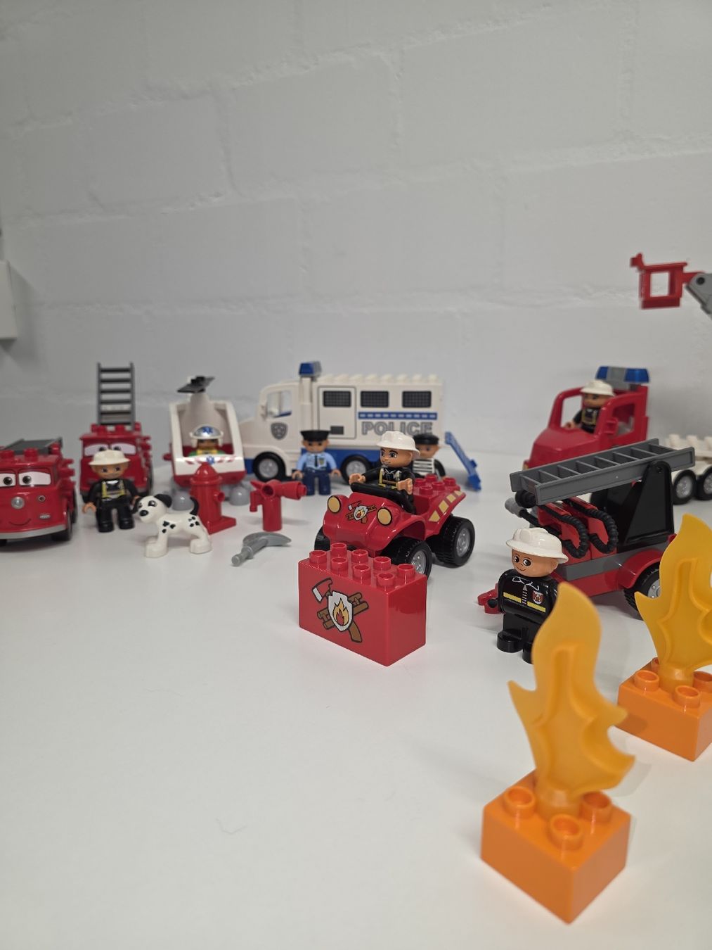 Lego Giocattoli: Lego Duplo Polizei / Feuerwehr – Usato da Arch venduto da Jamoa 4