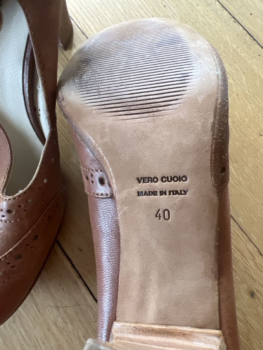 Scarpe da donna: Riemchen-Pumps Gr. 40 Cognacbraun – Nuovo (secondo la descrizione) da Wettingen venduto da Tiffany29 3