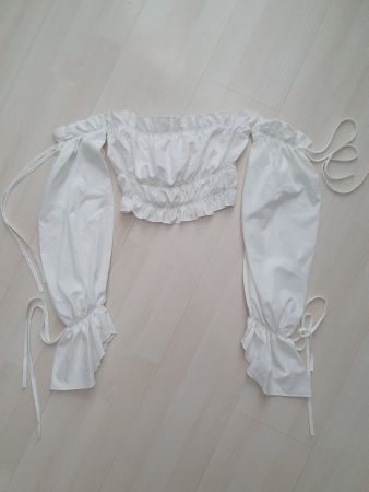 Helle schulterfreie Bluse Gr S *neuwertig*