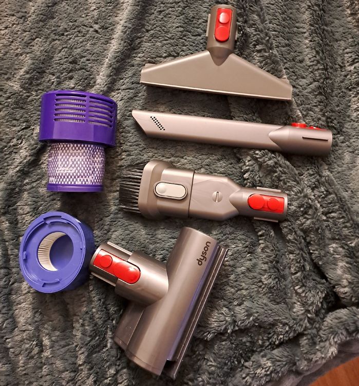 Dyson Zubehöre Filter Aufsätze V7 V8 V9 V10 V11 | Kaufen auf Ricardo