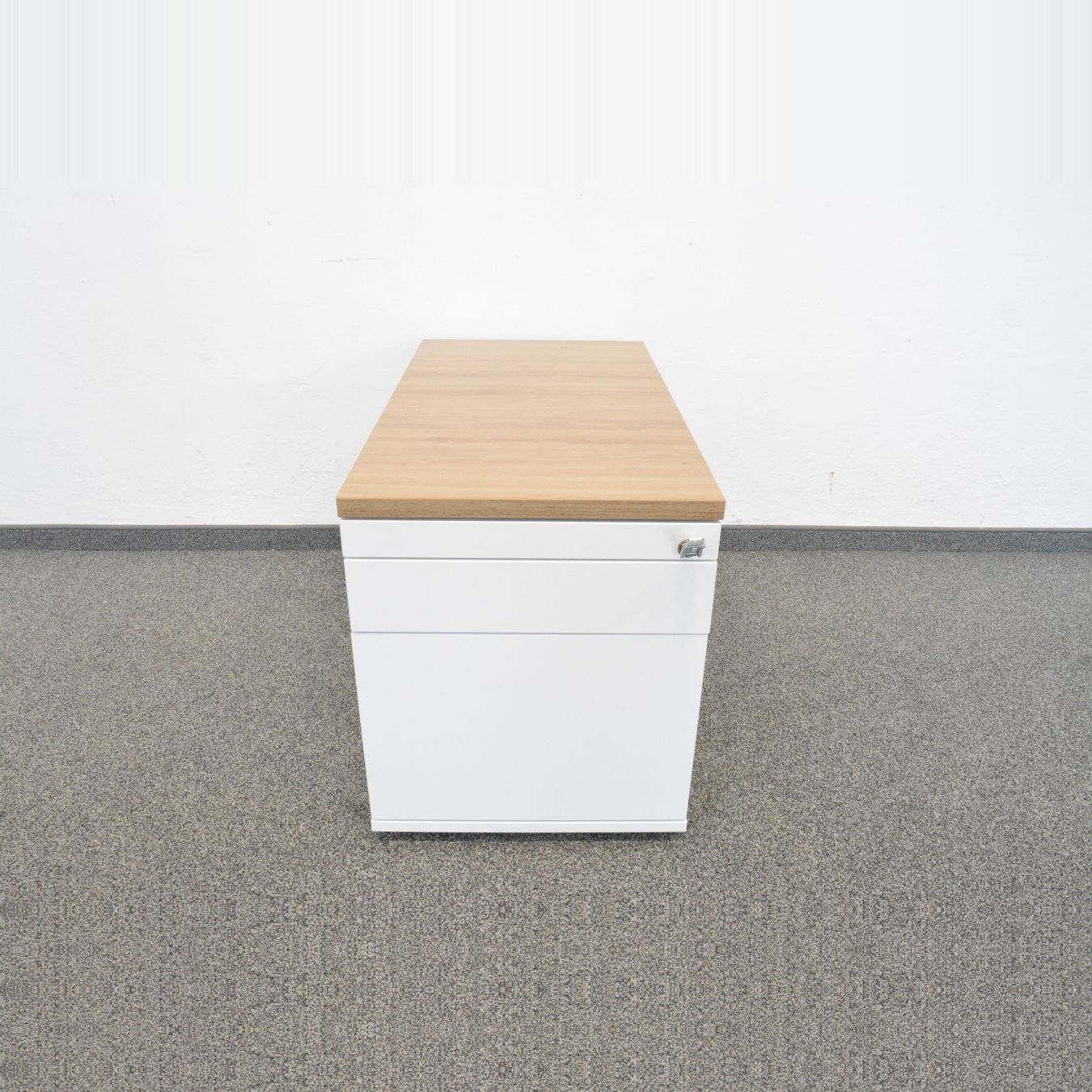 Banconi: Haworth Mobile Storage Roll-Korpus Weiss-Eiche – Usato da Schönenwerd venduto da mcofficeshop