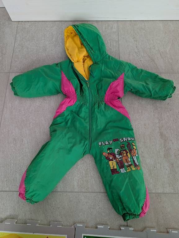 Anzüge: Skianzug Grösse 98 – Gebraucht aus Lostorf von HappyFlohmarkt
