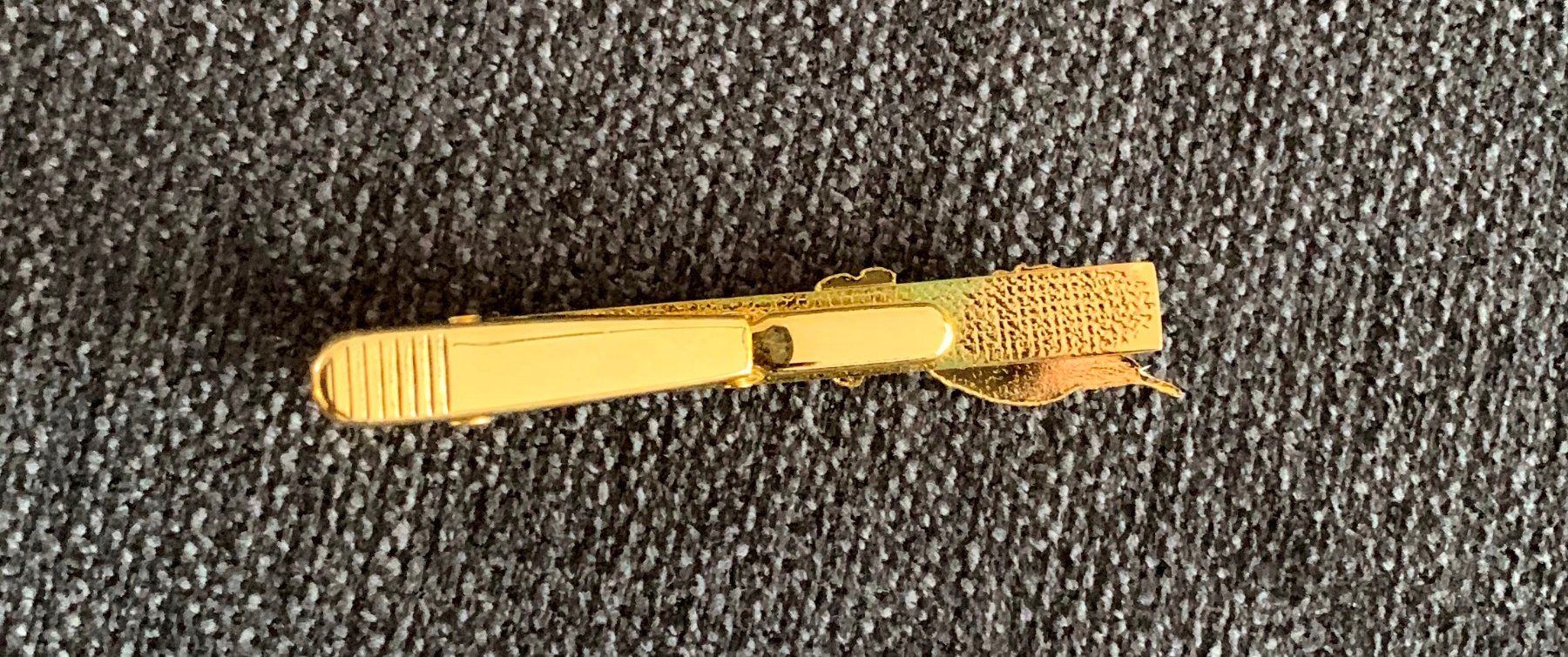Krawatten: Schweizer Luftwaffe: Krawattennadel + Anstecknadel, Hawk. – Neu (gemäss Beschreibung) aus Emmenbrücke von F.ingl-1947 4