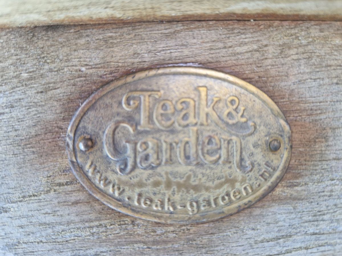 Set de table et chaises: Gartenmöbel- Tisch u. 4 Stühle – D'occasion à Zürich par gucks 3