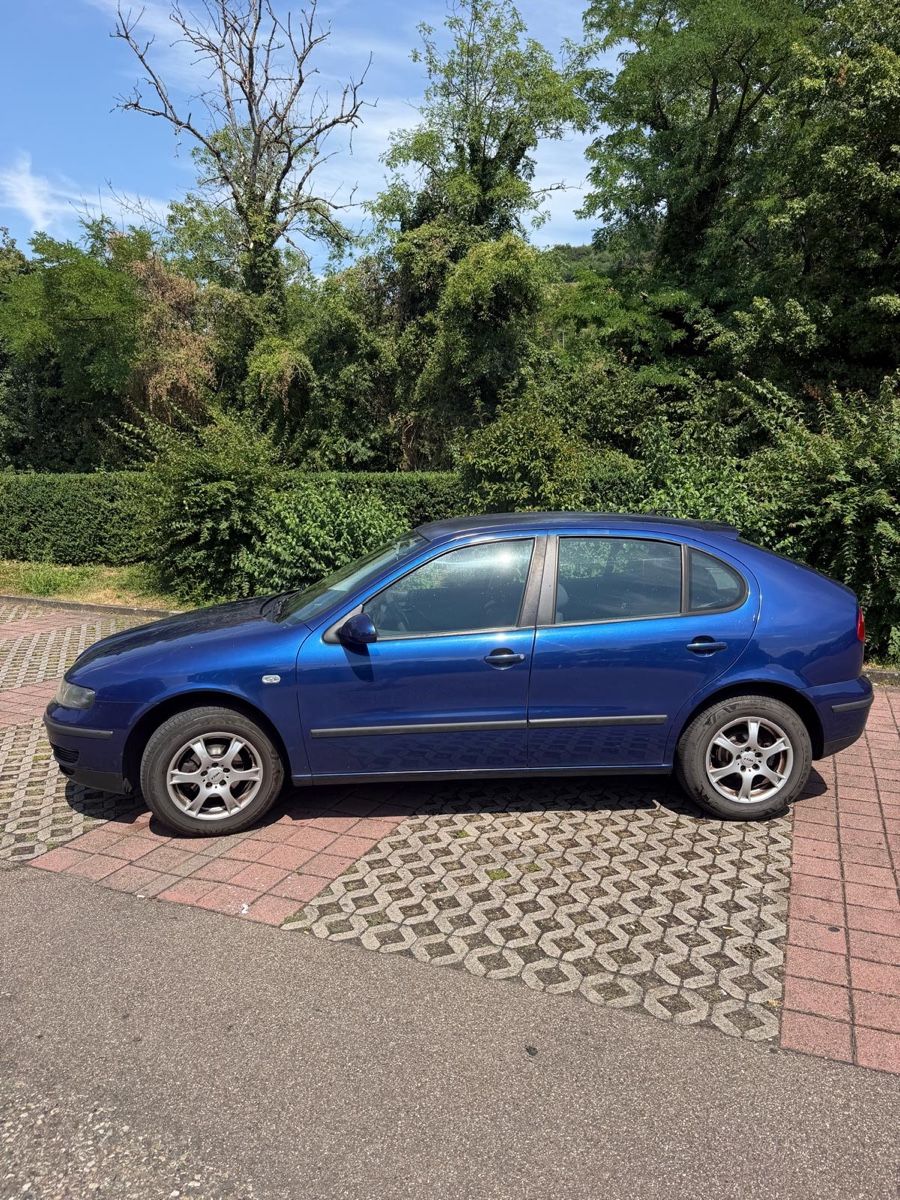 Seat Automobili: Seat Leon 1.6 mit Rest MFK – Usato da Büren SO venduto da Jasper_XD 1