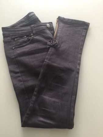 Jeans: Jeans Grau 36 SEXY – Nuovo (secondo la descrizione) da Adliswil venduto da Jessik0 5