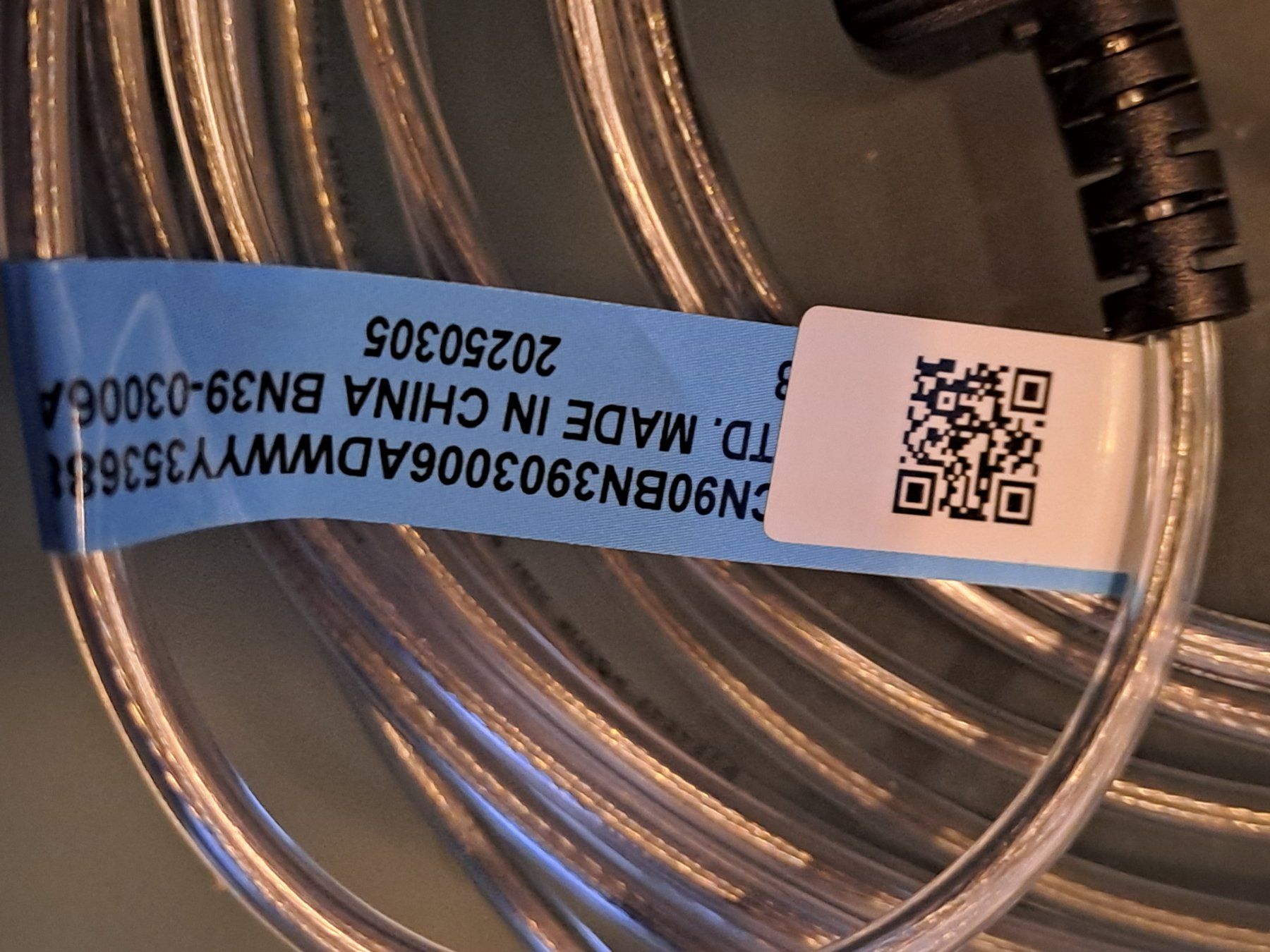 Samsung Cavi: Samsung OneConnect Kabel – Usato da Glattfelden venduto da Bluebird_1 1