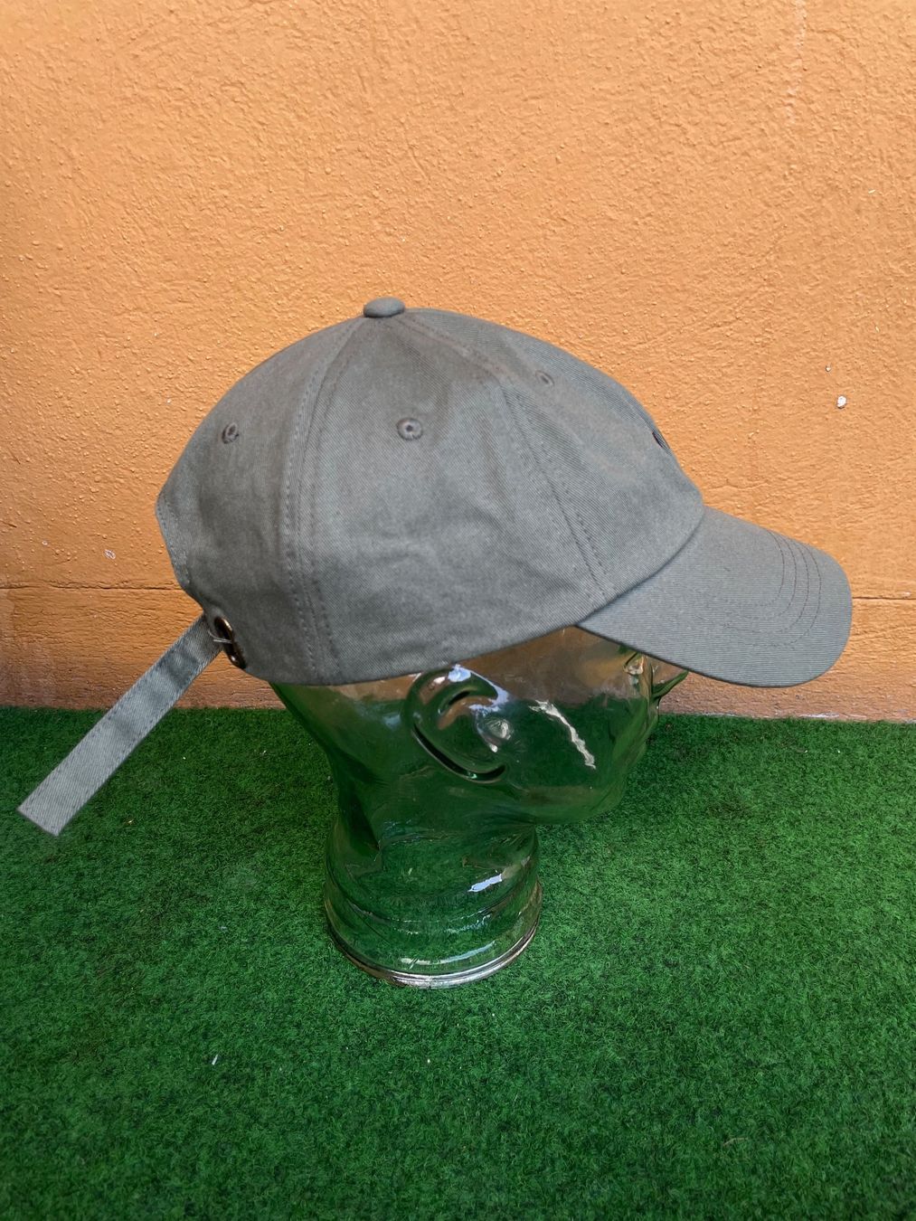 Copricapi, berretti & cappellini: Huf Skateboard Snapback Cap Embroidery – Usato da Zürich venduto da le_souk 3
