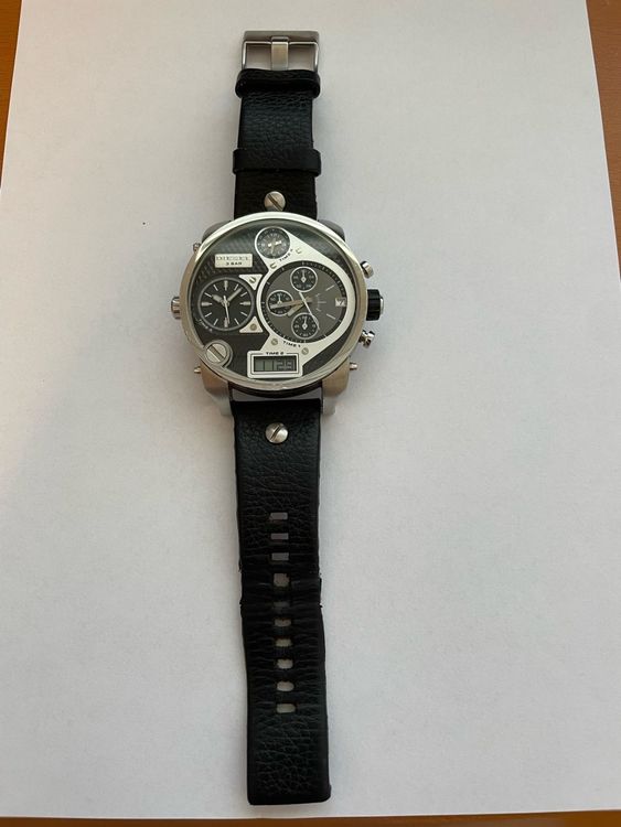 Diesel Mr.Daddy Chronograph Silver Black Watch DZ7125 2