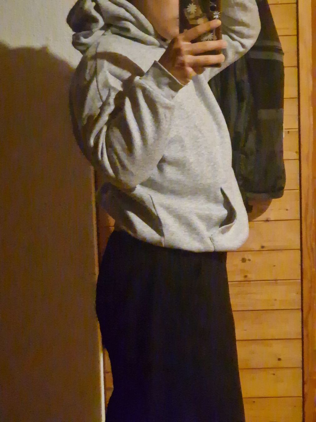 Pullover & Sweatshirts: Pullover – Gebraucht aus Wil SG von zeh_pck9 3
