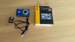 Kodak Pixpro FZ55 Digitalkamera blau mit Zubehör/ wie neu