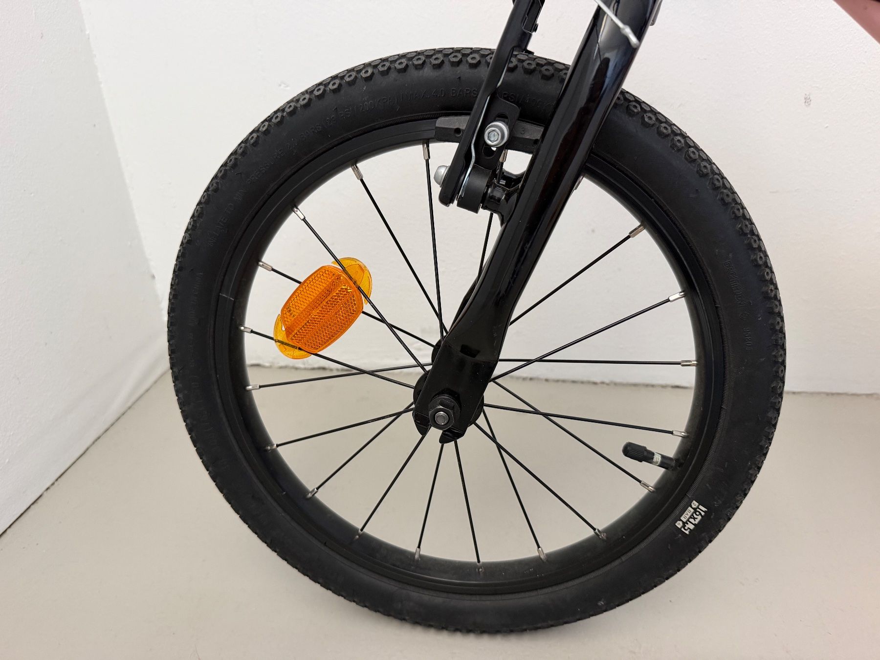 Decathlon Vélos: BTWIN Kindervelo rosa – D'occasion à Bubendorf par glitchCat 3