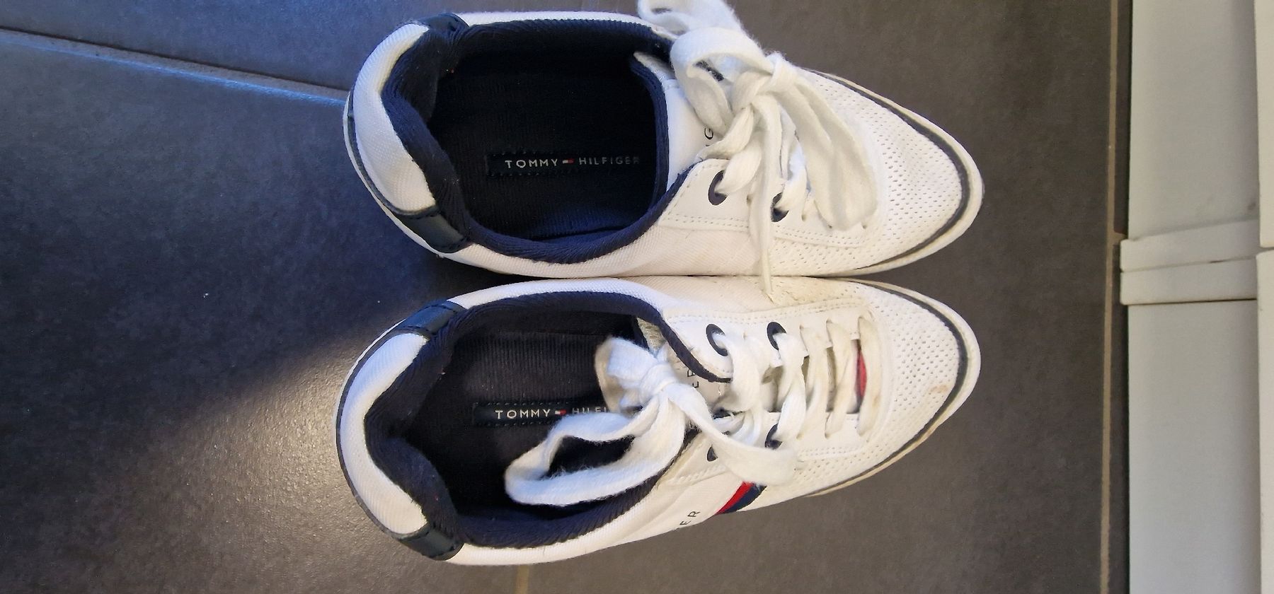 Tommy Hilfiger Scarpe da donna: Tommy Hilfiger Schuhe – Usato da Oftringen venduto da bin_2wk8 2