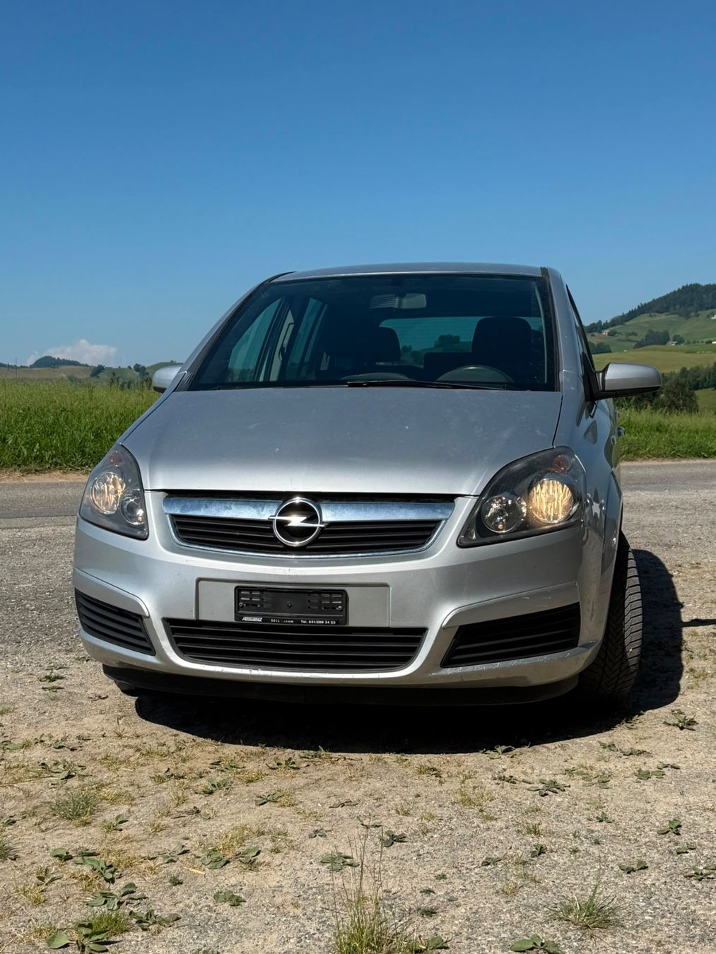 Opel Autos: Opel Zafira – Gebraucht aus Mamishaus von David0172