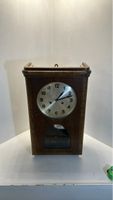 Antike Wanduhr mit Schlagwerk