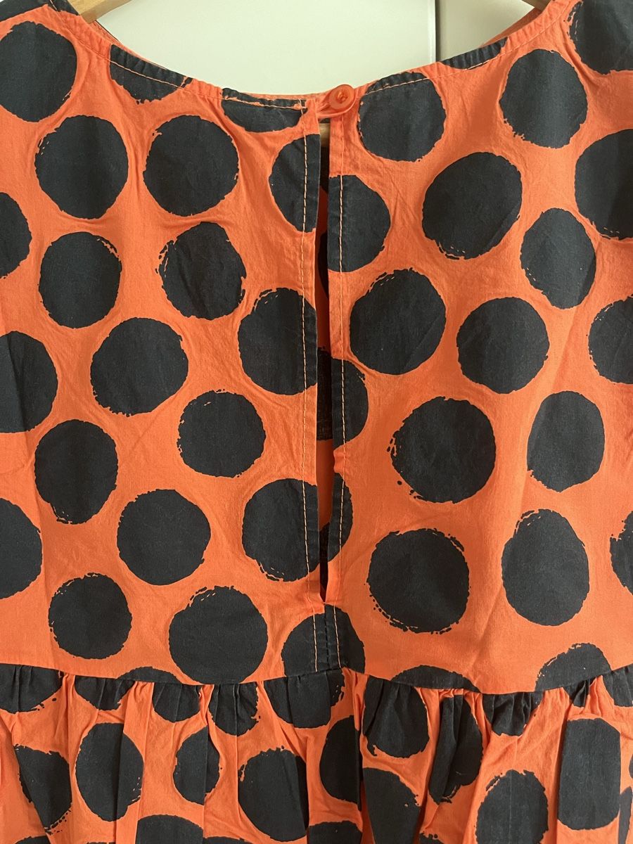 Chemisiers: Damen Bluse orange mit dunkelblauen Punkte – D'occasion à Zürich par vitobossha 3