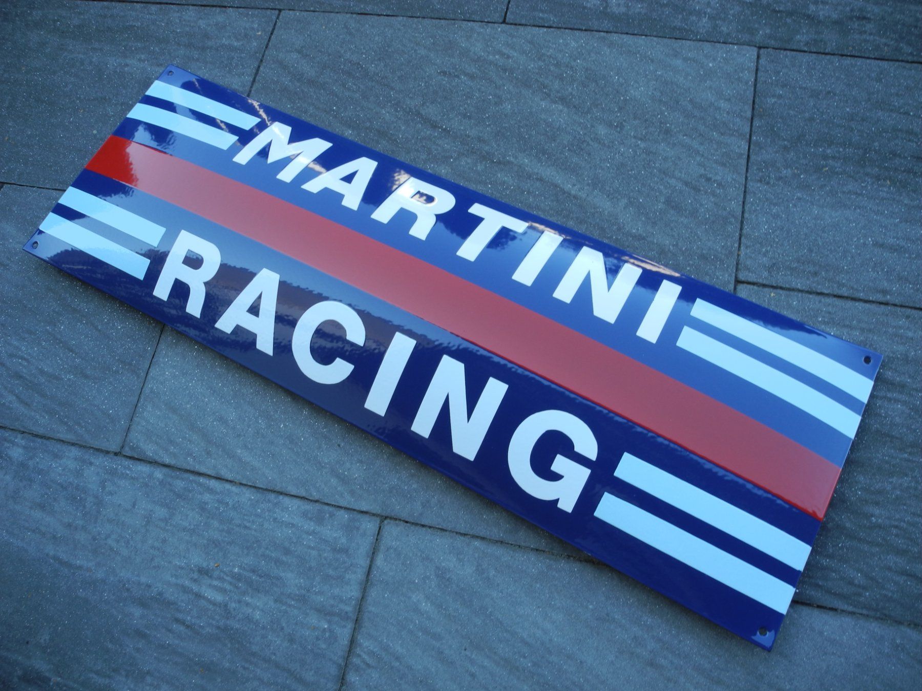 Martini Insegne: XXL MARTINI RACING EMAILSCHILD – Nuovo (secondo la descrizione) da Reinach AG venduto da Huckleberrysix 1
