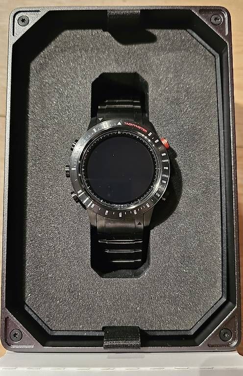 Smartwatch: Garmin Marq Driver GPS Tool Watch HR Promo Bundle – Usato da Chur venduto da Angelo19