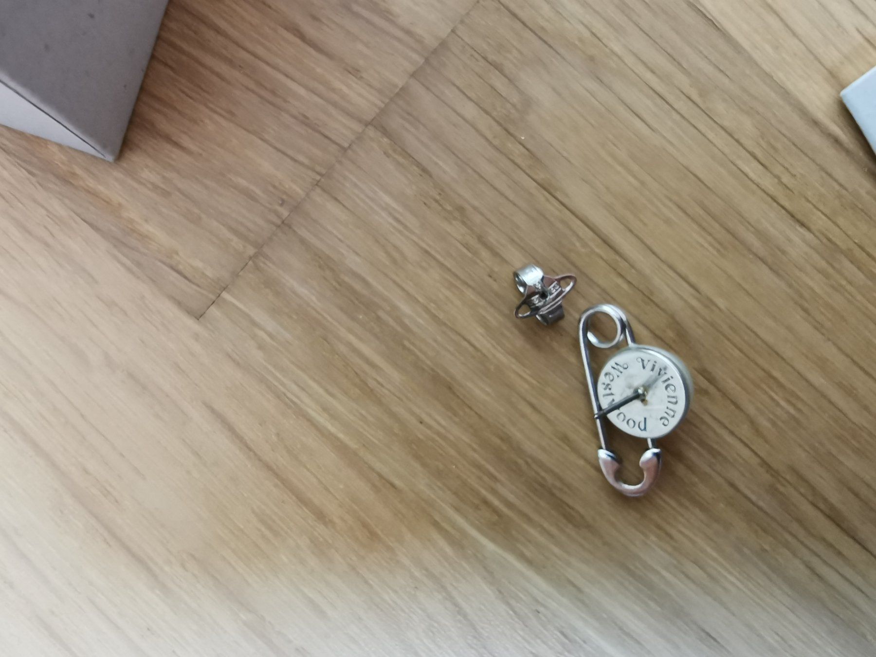 Ohrringe & -stecker: Vivienne Westwood Ohrringe – Gebraucht aus Luzern von larissa_n 2
