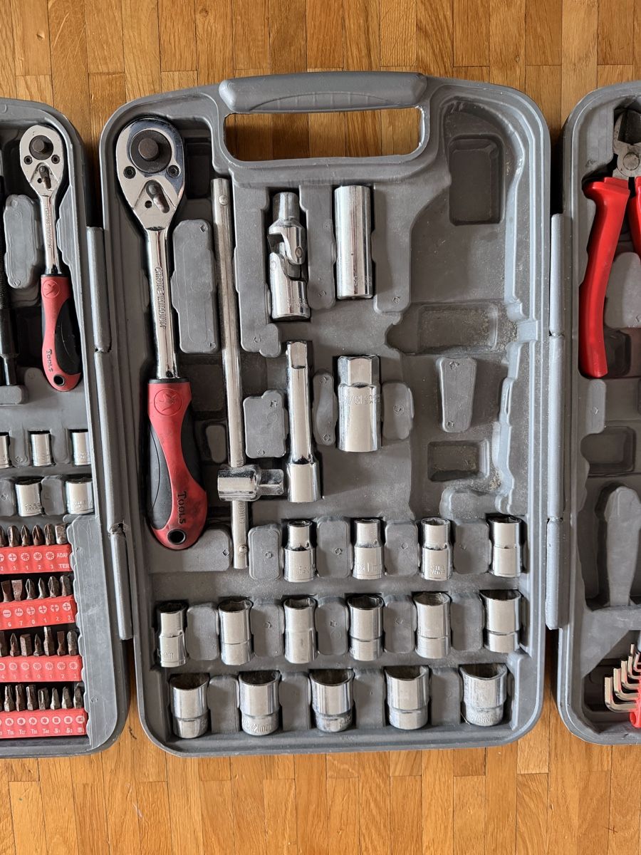 Tutti gli attrezzi: Werkzeugkoffer / Set – Usato da Zürich venduto da Gadgets2020 3