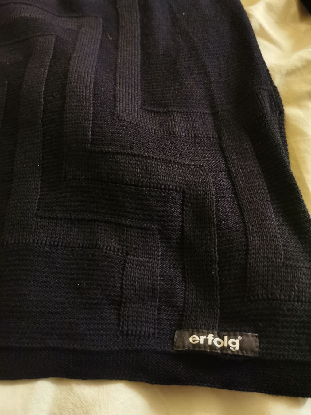 Erfolg Maglioni & Felpe: erfolg Pullover  – Usato da Biel/Bienne venduto da Smilla7 4