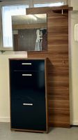 Garderobe mit Spiegel und Schuhschrank