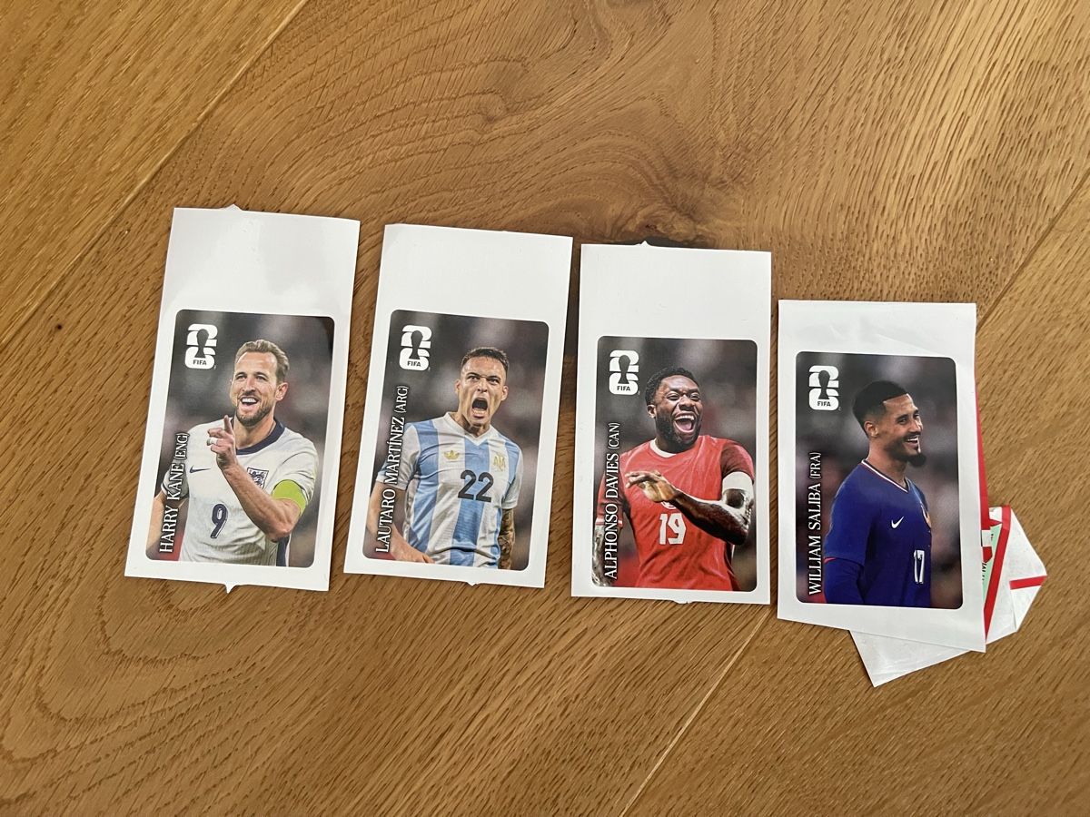 Coca-Cola Carte collezionabili: 4 Coca Cola Sticker für Paniniheft – Nuovo e nell'imballaggio originale da Gerlikon venduto da Ensanada
