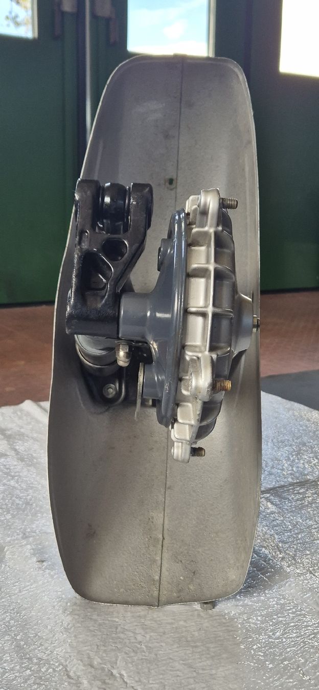 Vespa Alle Rollerersatzteile: Vespa, Gabel, Lenksäule, – Gebraucht aus Kerns von Luvro 4