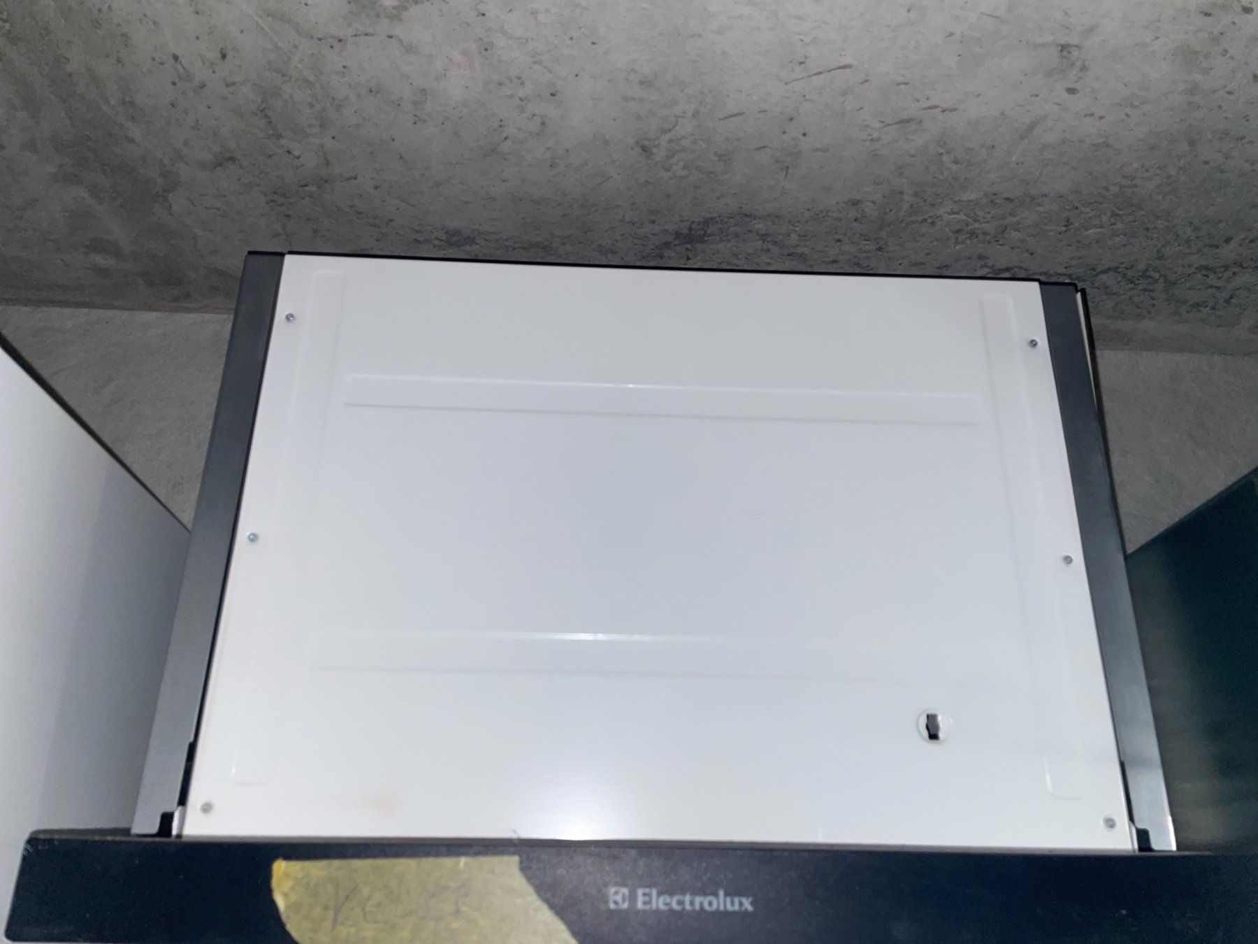 Electrolux Cappe di aspirazione: Elektrolux Dunstabzugshaube – Usato da Basel venduto da ama_57yq 1