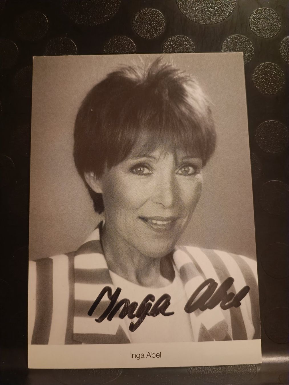 Autografi: Inga Abel - Lindenstrasse - sign. Autogrammkarte – Usato da Menziken venduto da Artographs