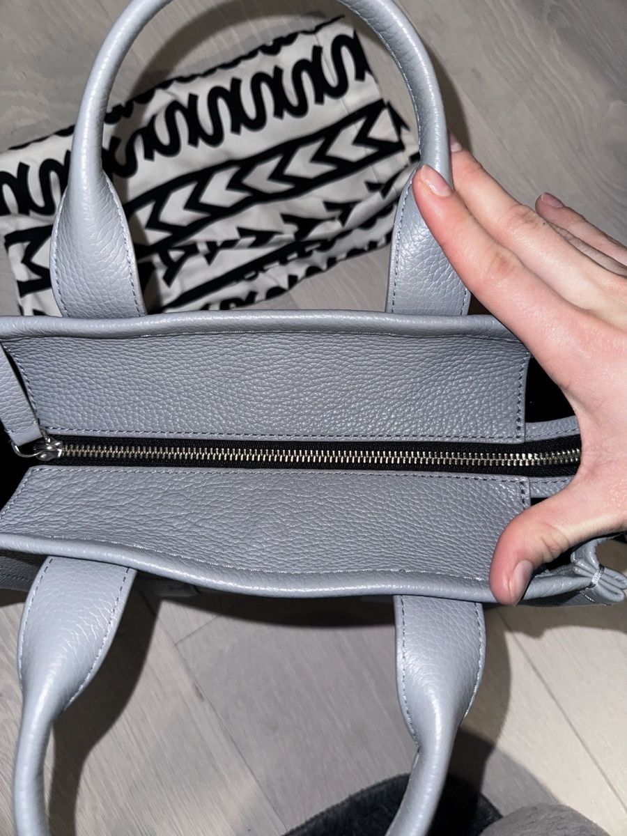 Borse da donna: Marc Jacobs The Tote Bag, grau, neuwertig – Nuovo (secondo la descrizione) da Staad SG venduto da ha.al 3
