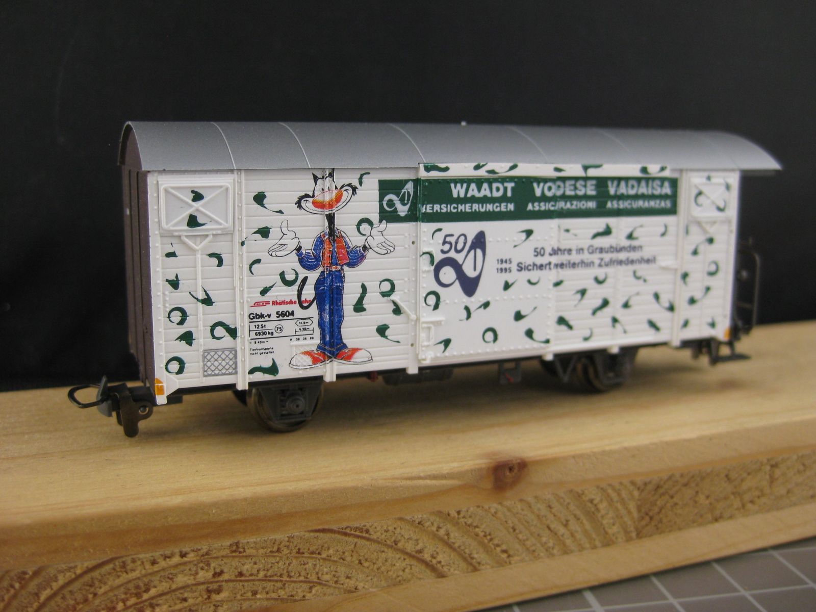 Bemo Modellini di ferrovie: BEMO 2282 134 RhB Gbk-v 5604 Waadt – Nuovo e nell'imballaggio originale da Malters venduto da Marosko 2