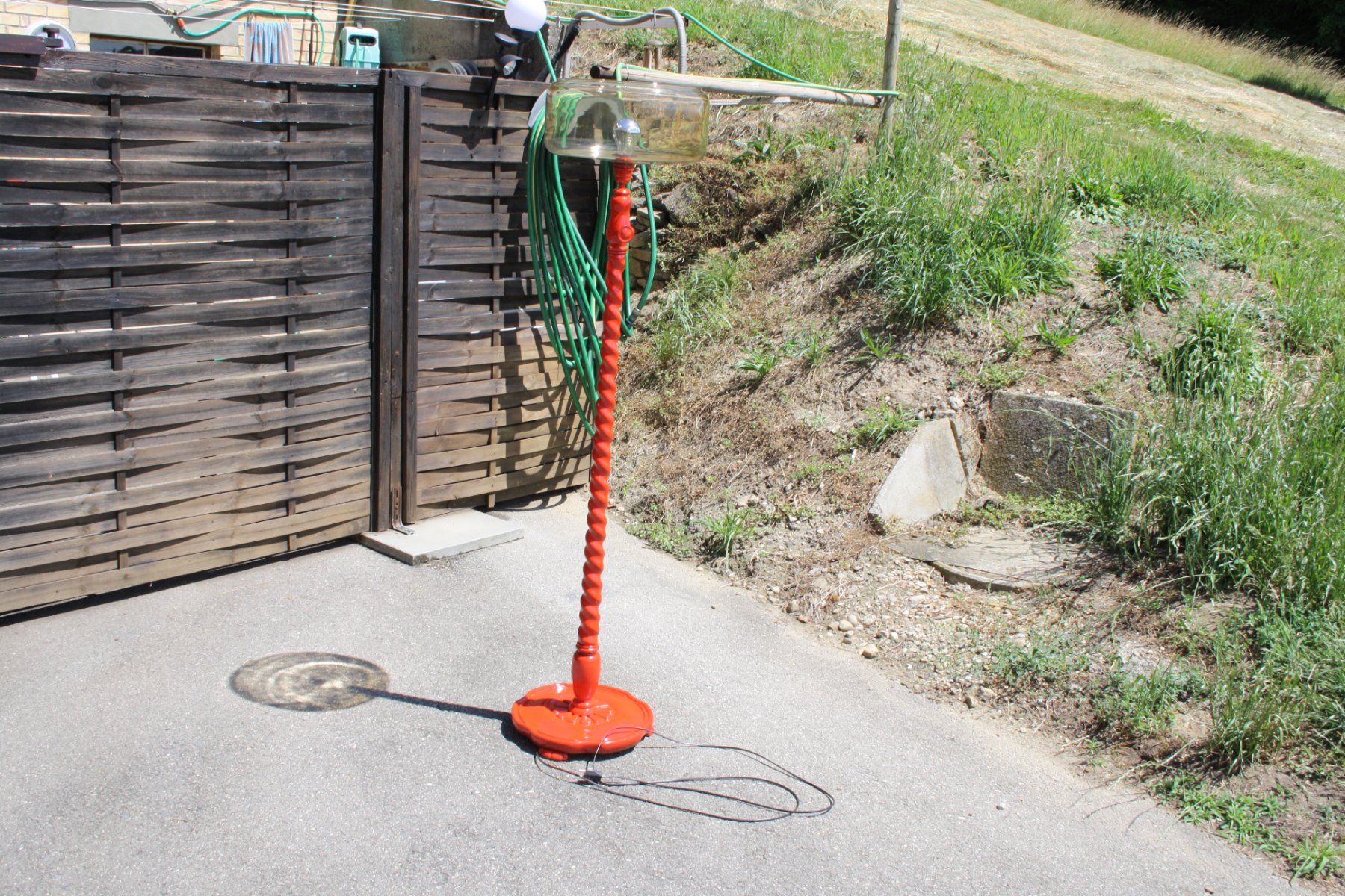 Lampade: STEHLAMPE UNIKAT STEHLEUCHTE VINTAGE – Usato da Wauwil venduto da Pneuedy 2