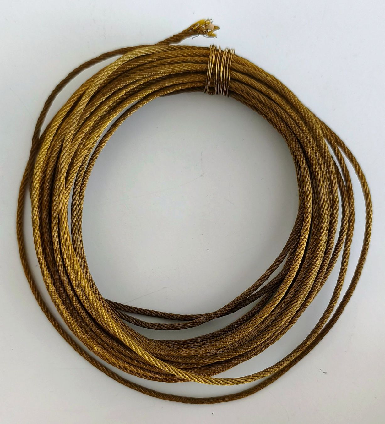 Ferramenta: Vintage Messing- oder Bronzekabel, Naturfaserseele im Kern – Usato da Zürich venduto da Tanteemma369
