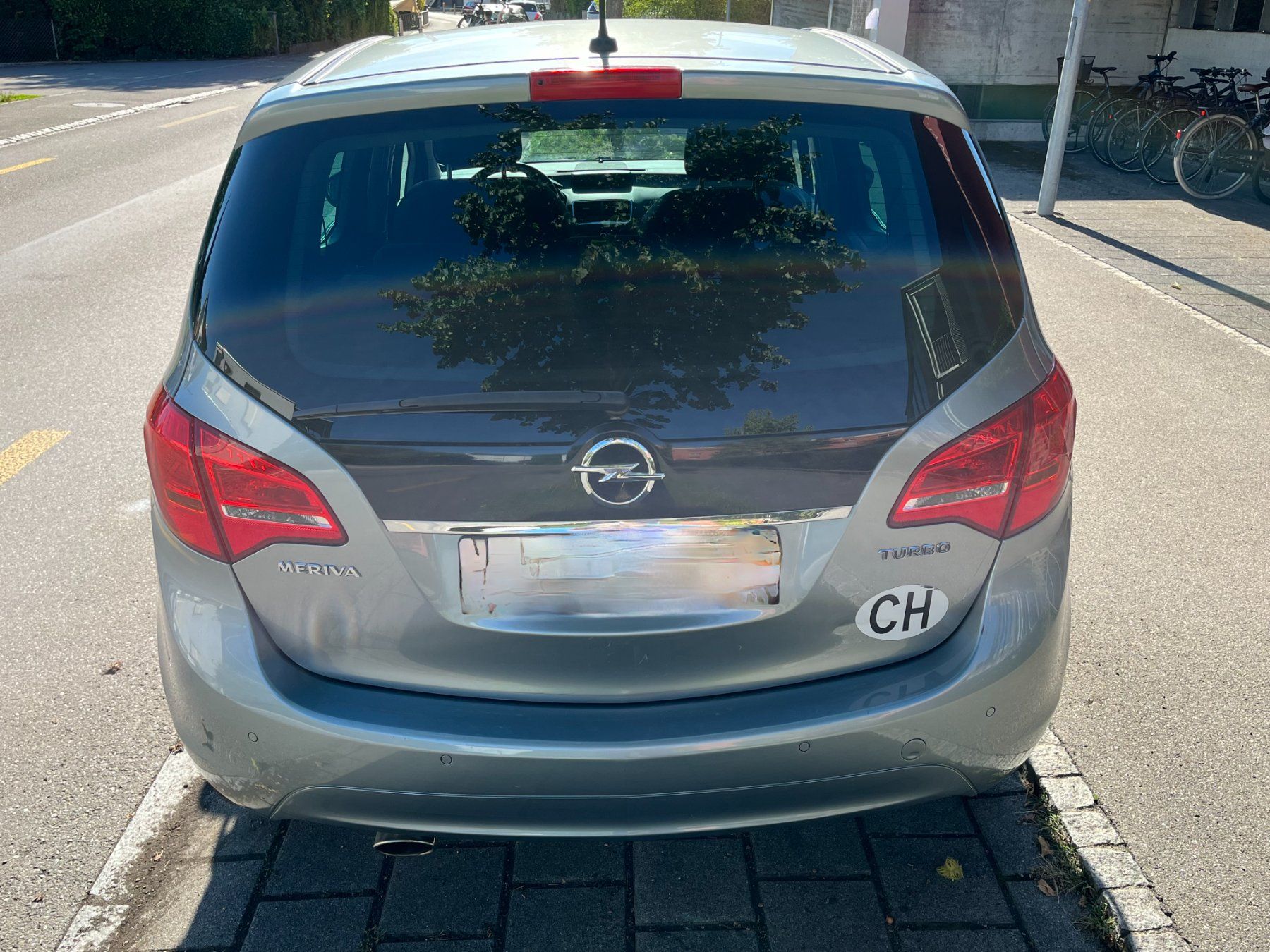 Opel Automobili: Opel Meriva B 1.4 Cosmo – Usato da Münsingen venduto da Fibri 4