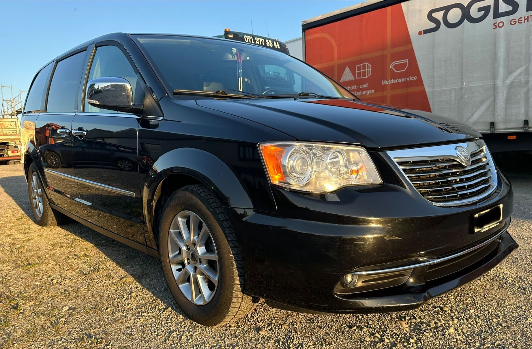 Lancia Autos: LANCIA VOYAGER 2.8D – D'occasion à Gais par mpe_mr7q 1