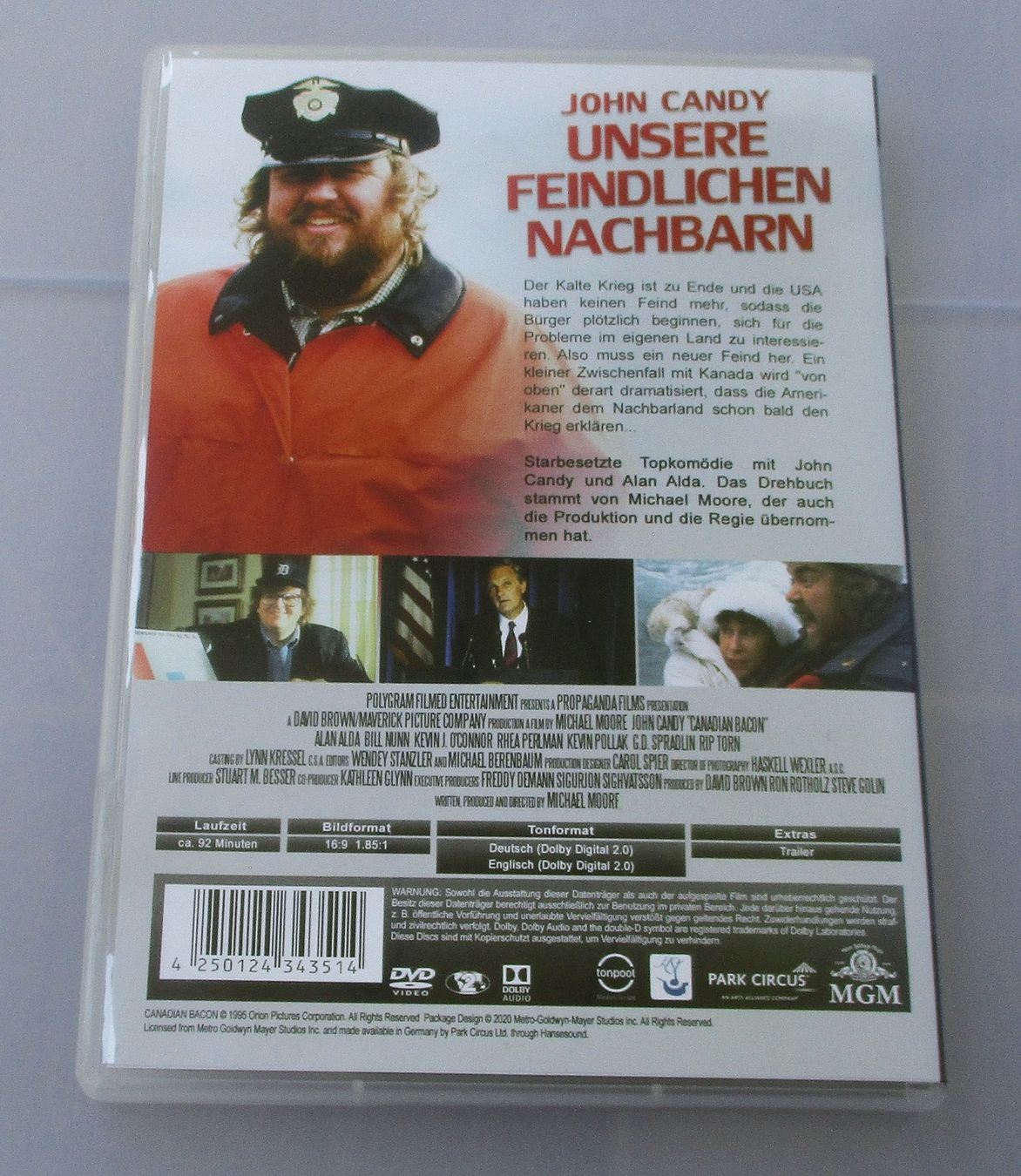 Tutti i DVDs: UNSERE FEINDLICHEN NACHBARN - Michael Moore/John Candy – Usato da Wattwil venduto da Muriel10 1