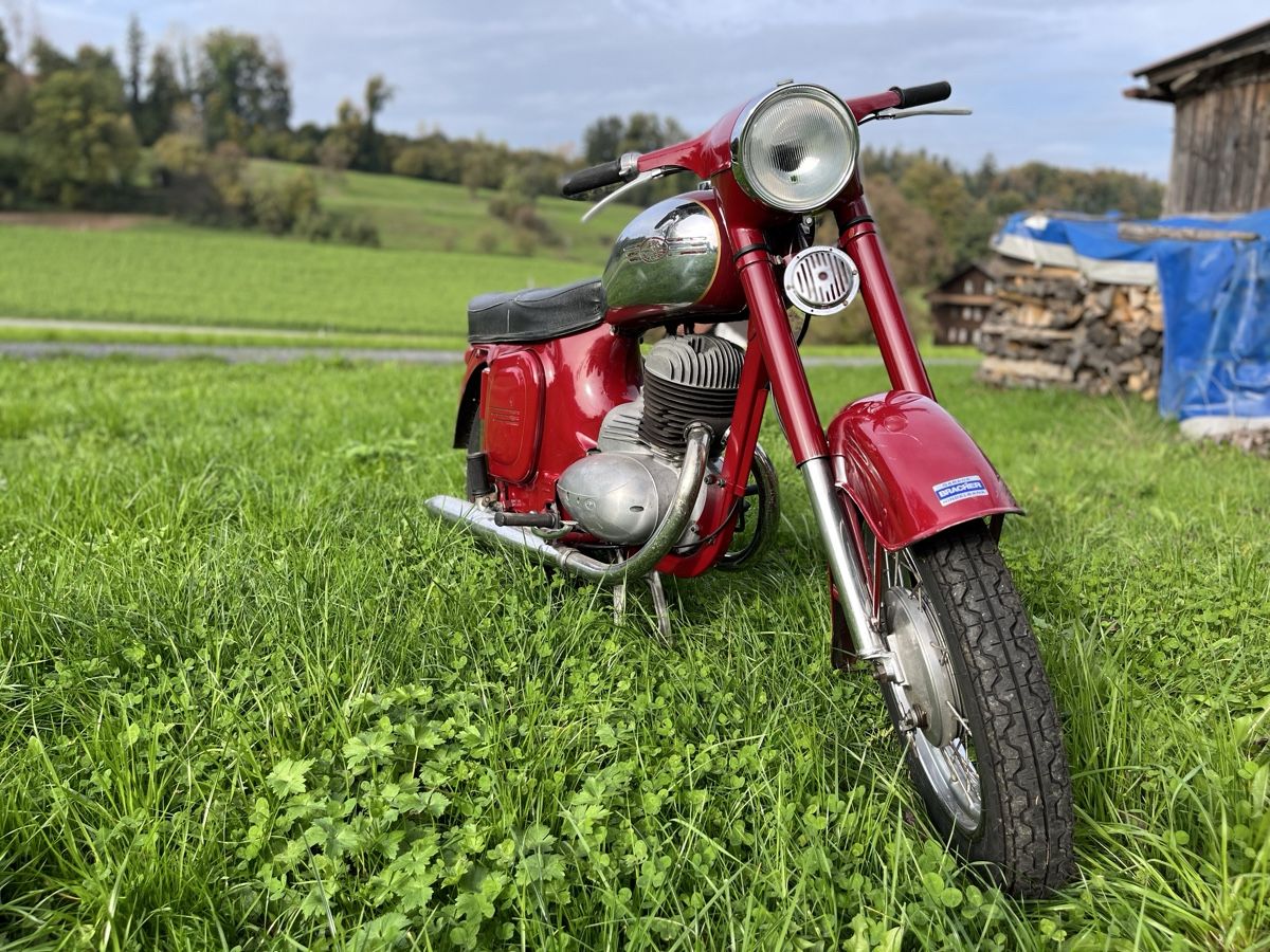 Jawa Strada: Jawa 559 250ccm – Difettoso da Ballwil venduto da snap-master
