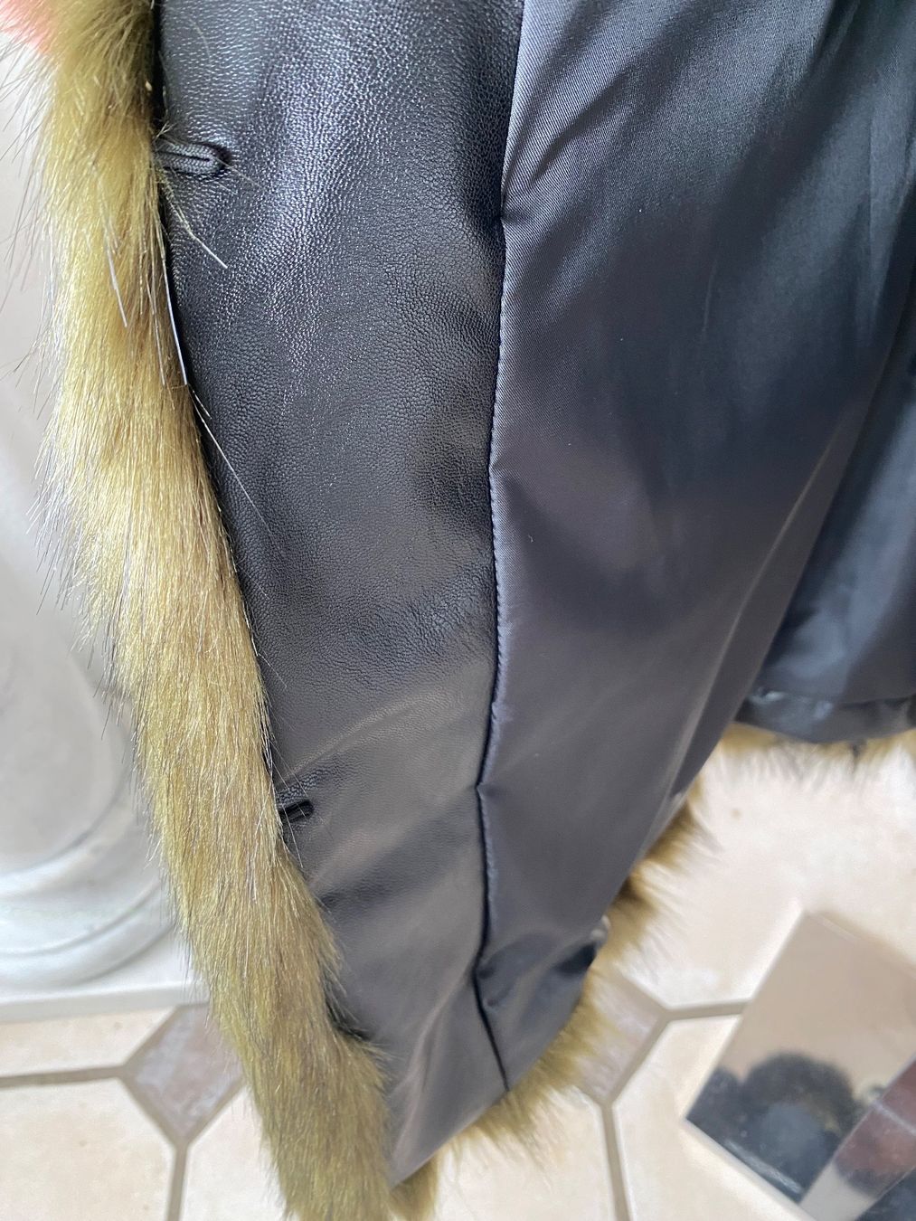 Gilet & Giacche senza maniche: Vest New size S – Nuovo e nell'imballaggio originale da Blonay venduto da art_7f87 4